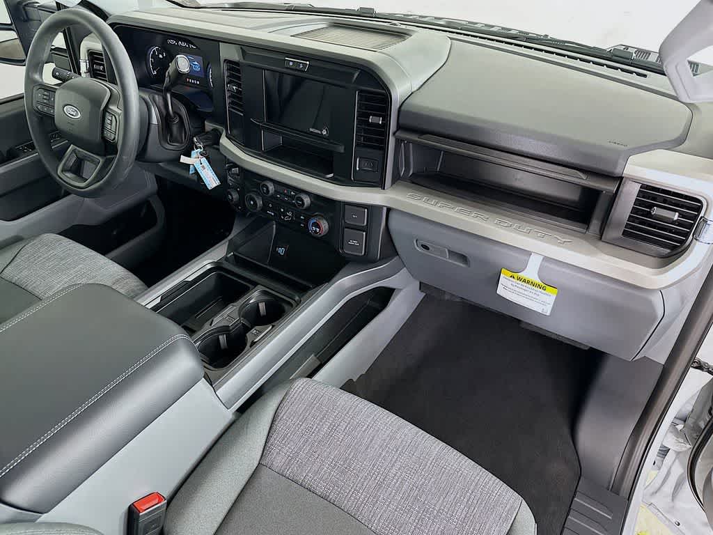 Thumbnail: 2026 Ford F-250 - 32