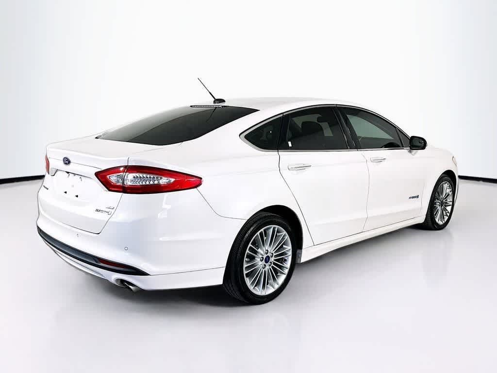 Thumbnail: 2014 Ford Fusion - 25