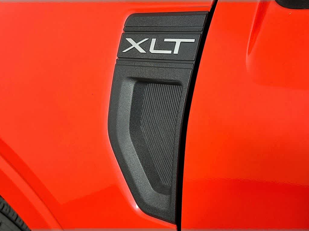 Thumbnail: 2022 Ford Maverick - 7