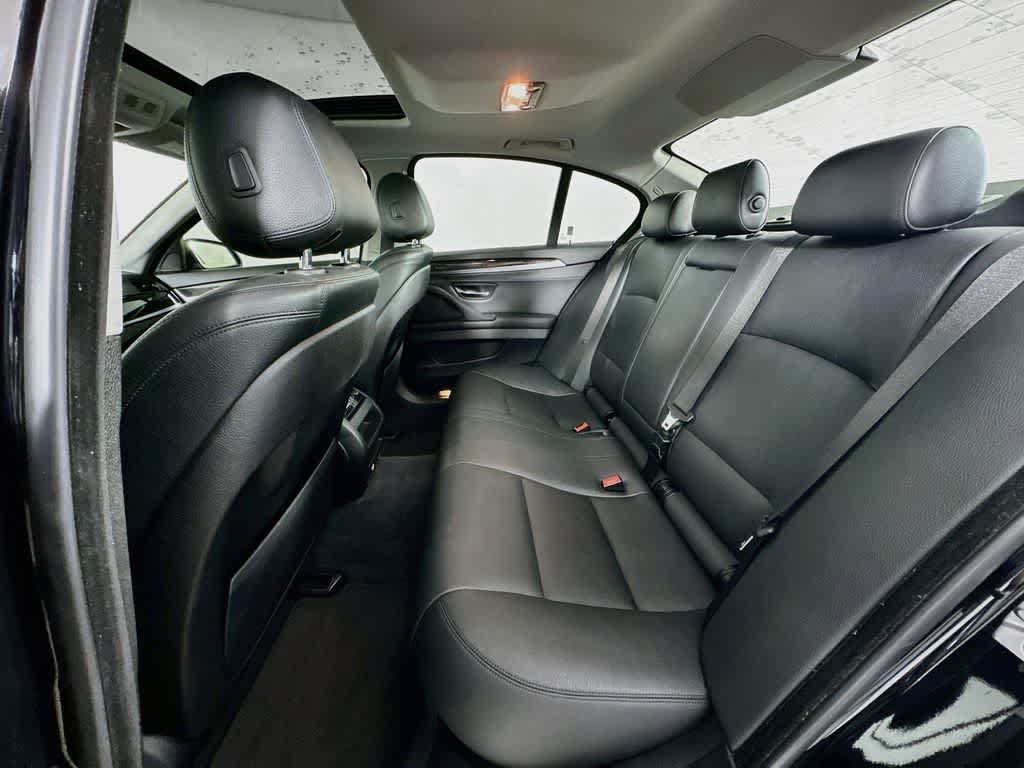 Thumbnail: 2015 BMW 5 Series - 14