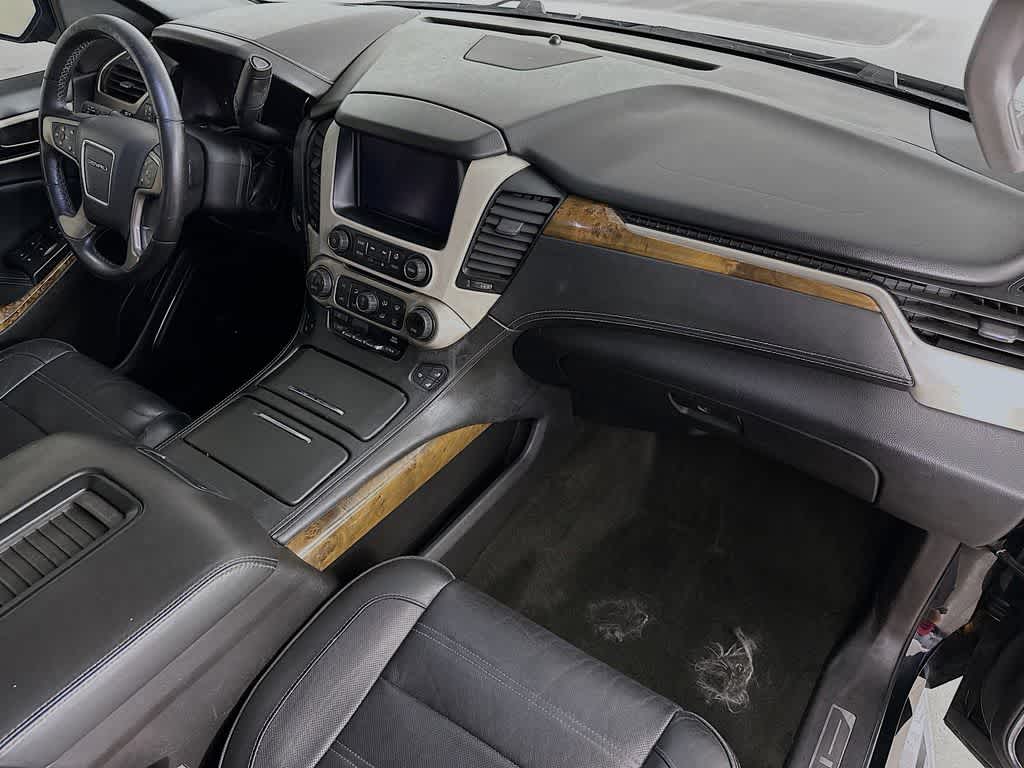 Thumbnail: 2016 GMC Yukon XL - 36