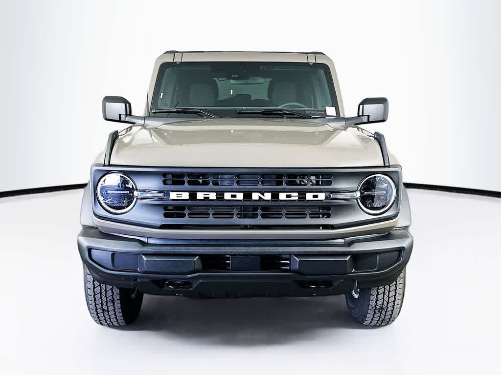 Thumbnail: 2025 Ford Bronco - 7