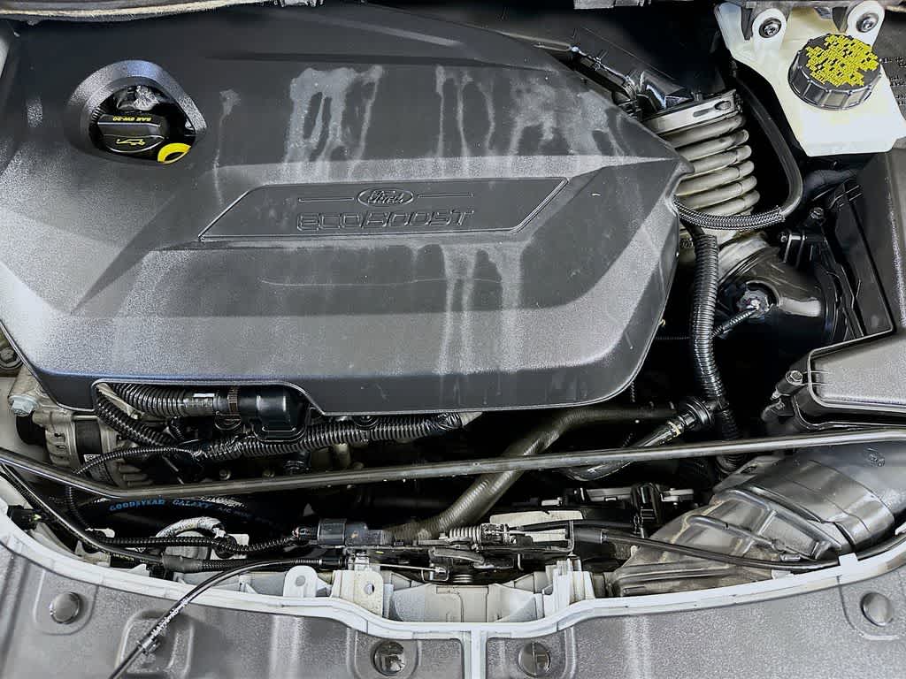 Thumbnail: 2015 Ford Escape - 9