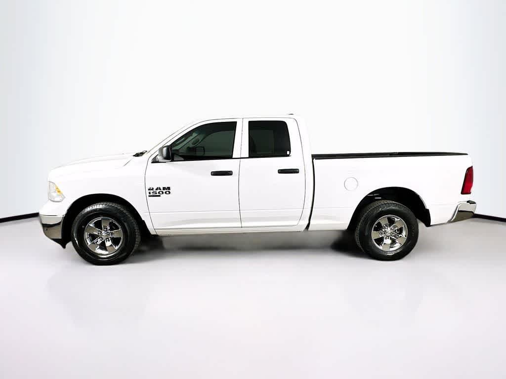 Thumbnail: 2024 RAM 1500 Classic - 3