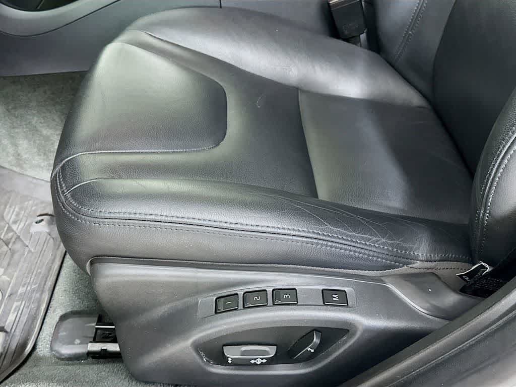 Thumbnail: 2018 Volvo S60 - 30