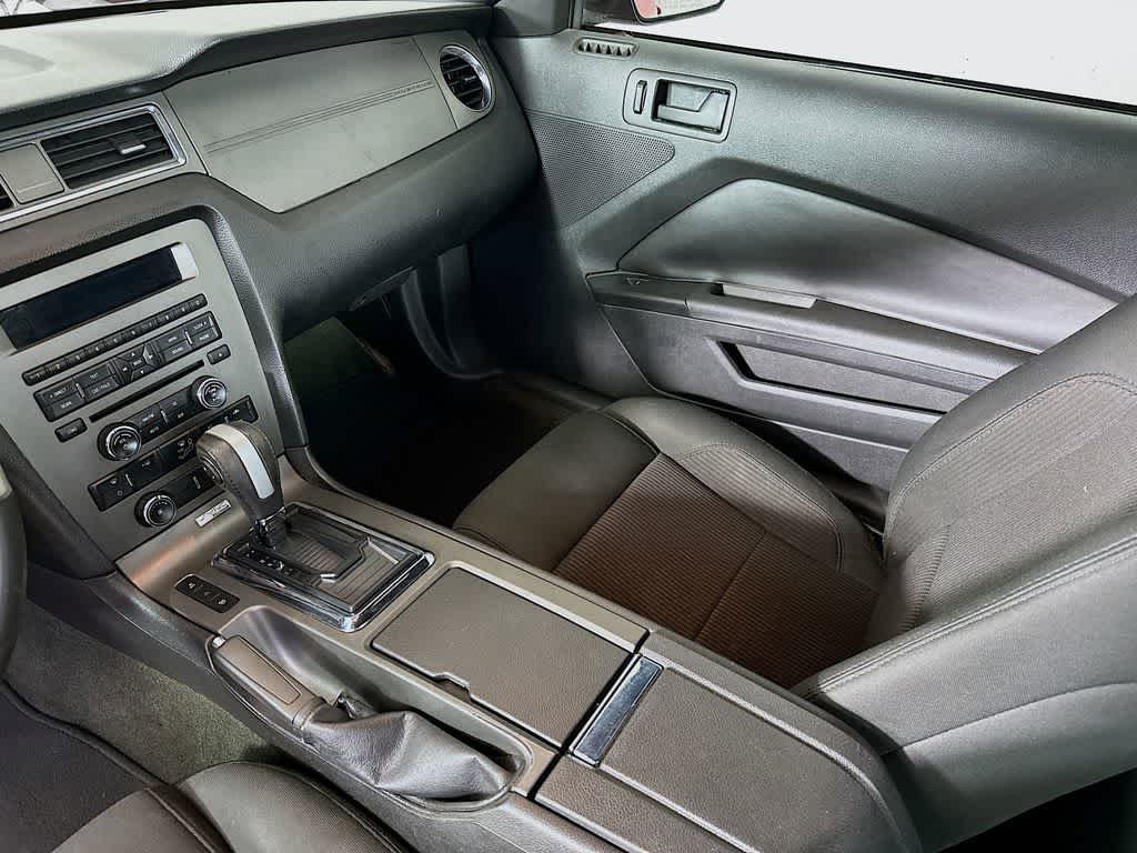 Thumbnail: 2014 Ford Mustang - 10