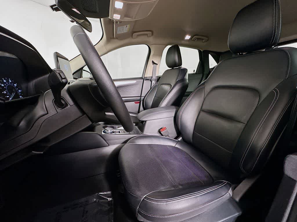 Thumbnail: 2020 Ford Escape - 12