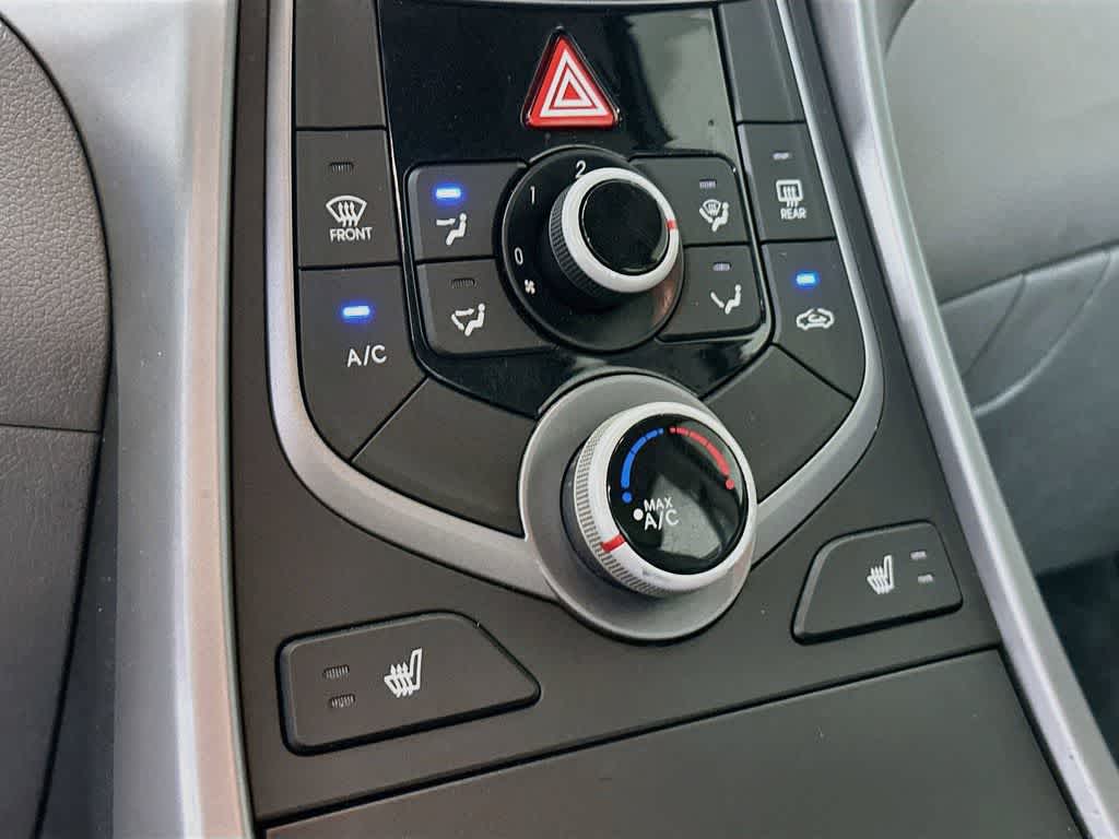 Thumbnail: 2014 Hyundai Elantra - 16