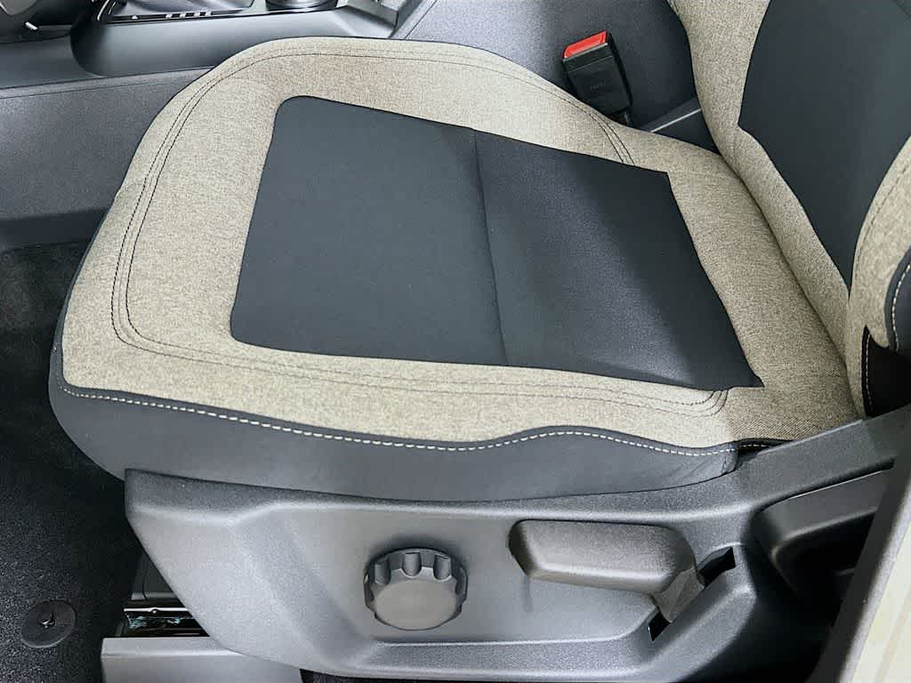 Thumbnail: 2025 Ford Bronco - 30