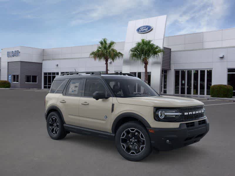 Thumbnail: 2025 Ford Bronco Sport - 7