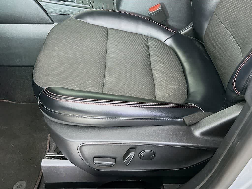 Thumbnail: 2023 Ford Escape - 30