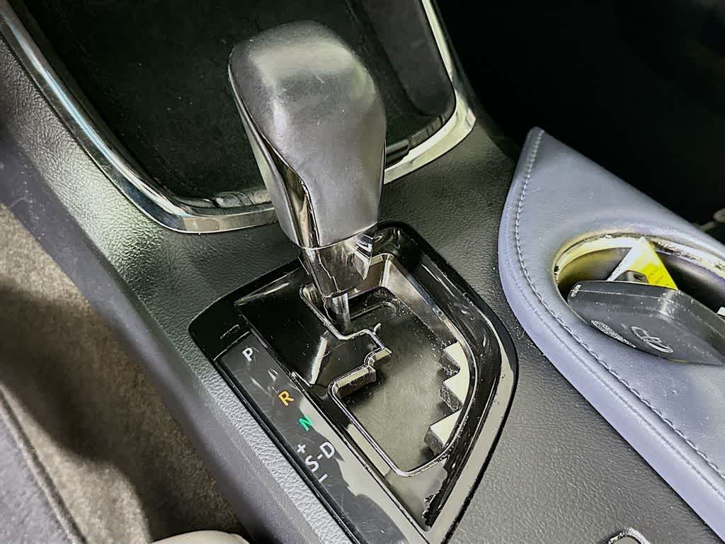 Thumbnail: 2013 Toyota Avalon - 19