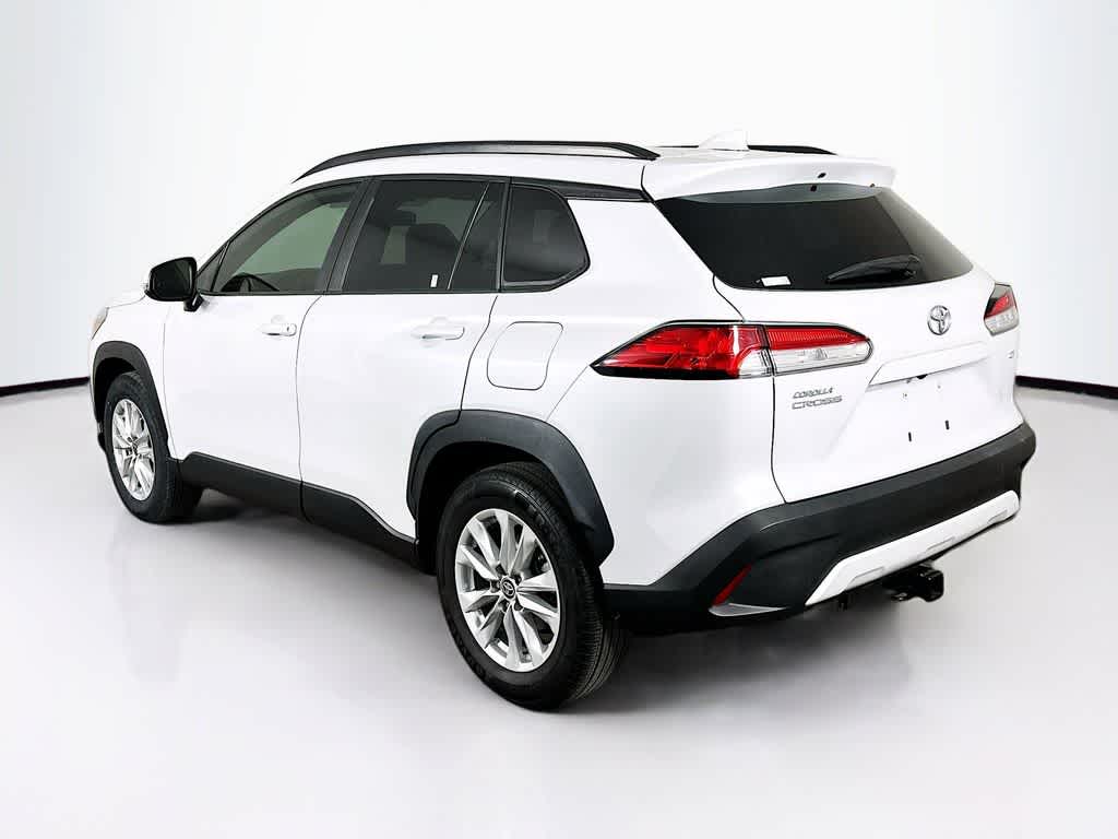 Thumbnail: 2022 Toyota Corolla Cross - 4