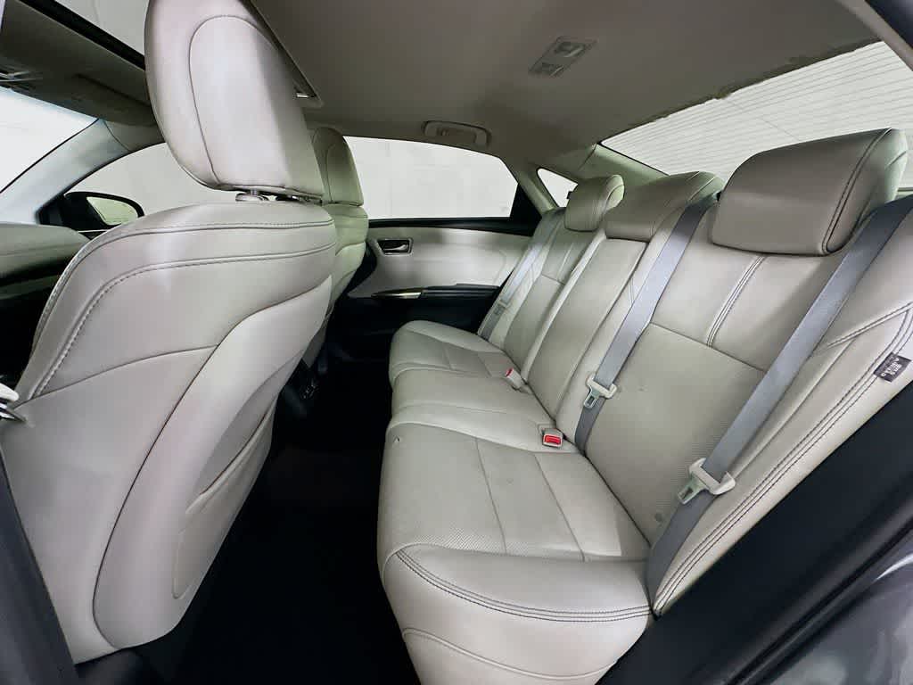 Thumbnail: 2013 Toyota Avalon - 14