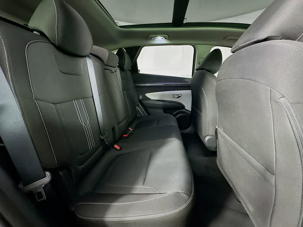 Thumbnail: 2022 Hyundai Tucson - 32