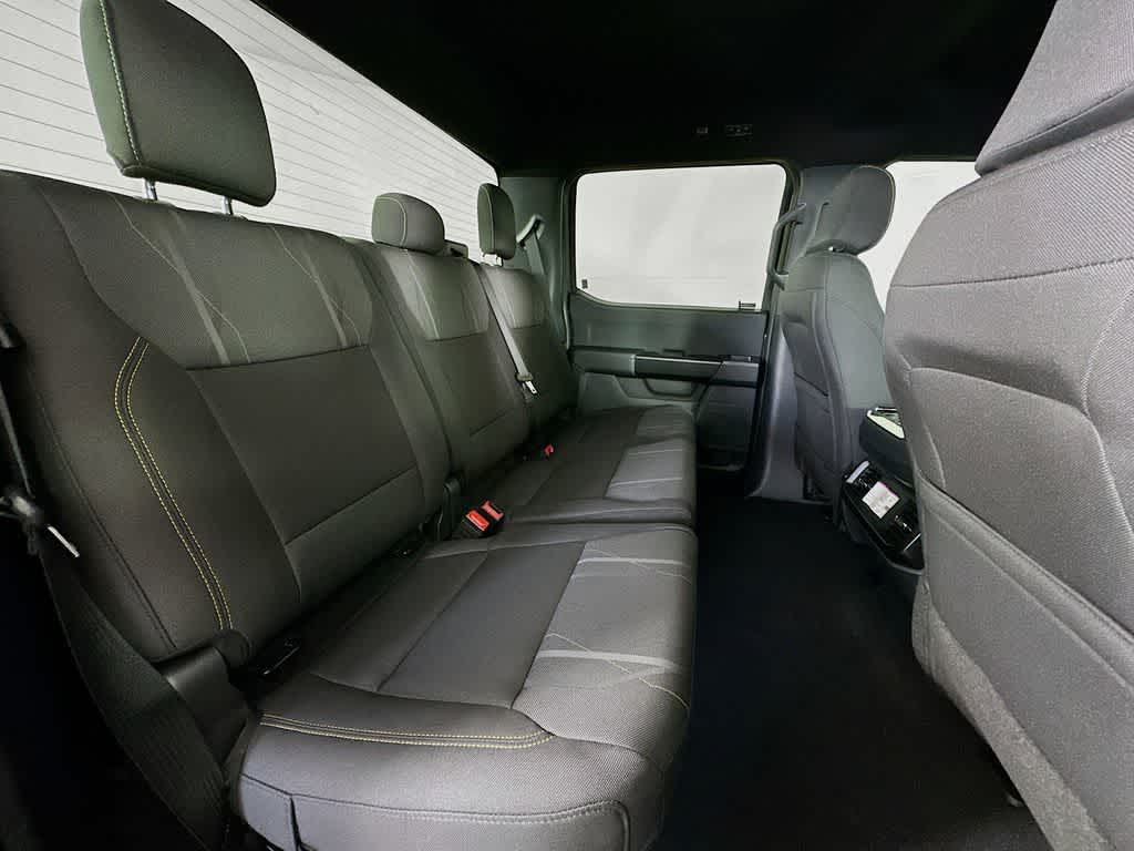 Thumbnail: 2025 Ford F-150 - 31