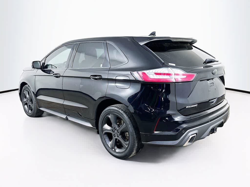 Thumbnail: 2019 Ford Edge - 4