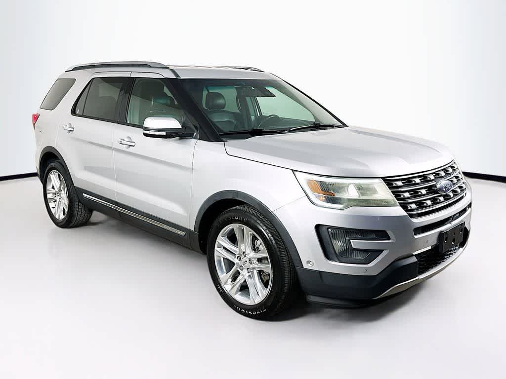 Thumbnail: 2016 Ford Explorer - 24