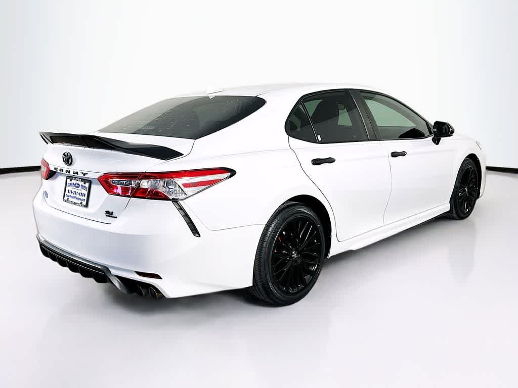 Thumbnail: 2020 Toyota Camry - 24