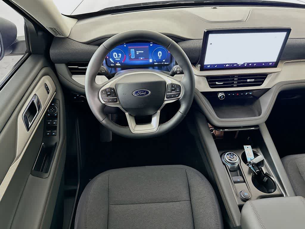 Thumbnail: 2025 Ford Explorer - 10