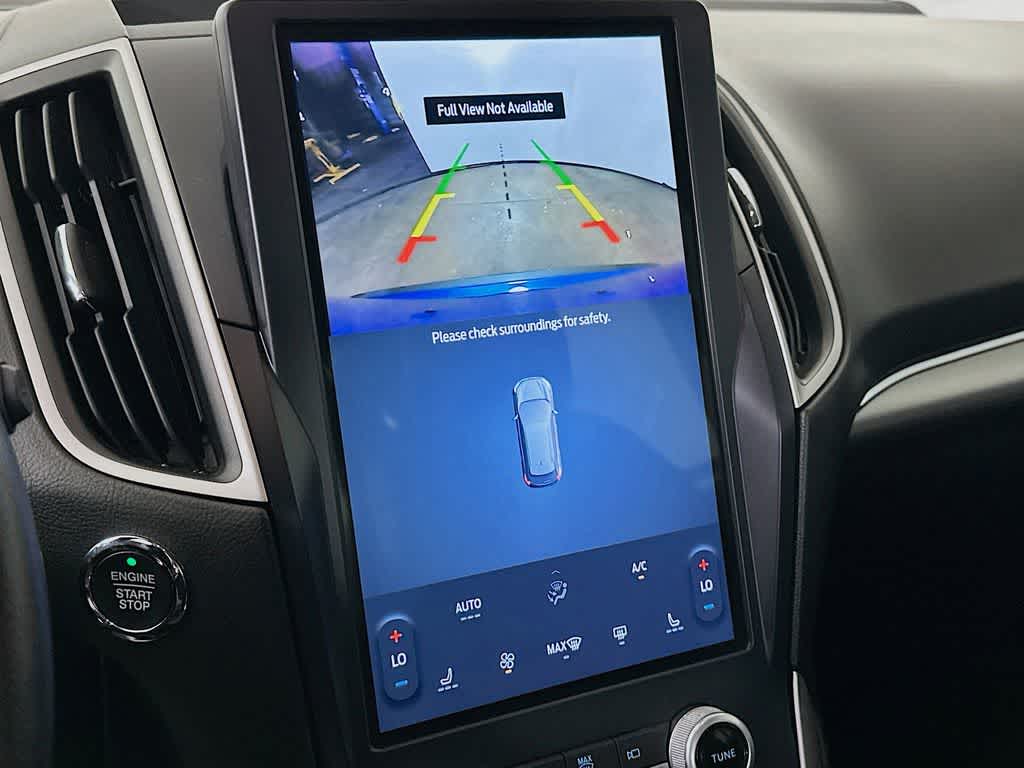 Thumbnail: 2022 Ford Edge - 27