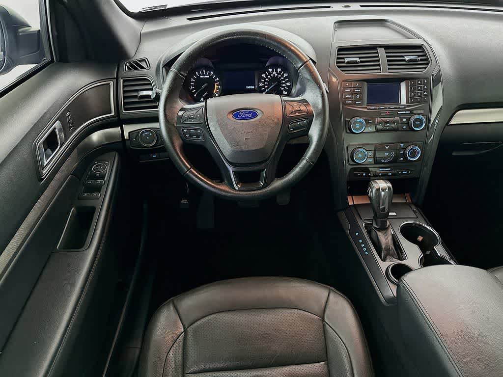 Thumbnail: 2018 Ford Explorer - 10