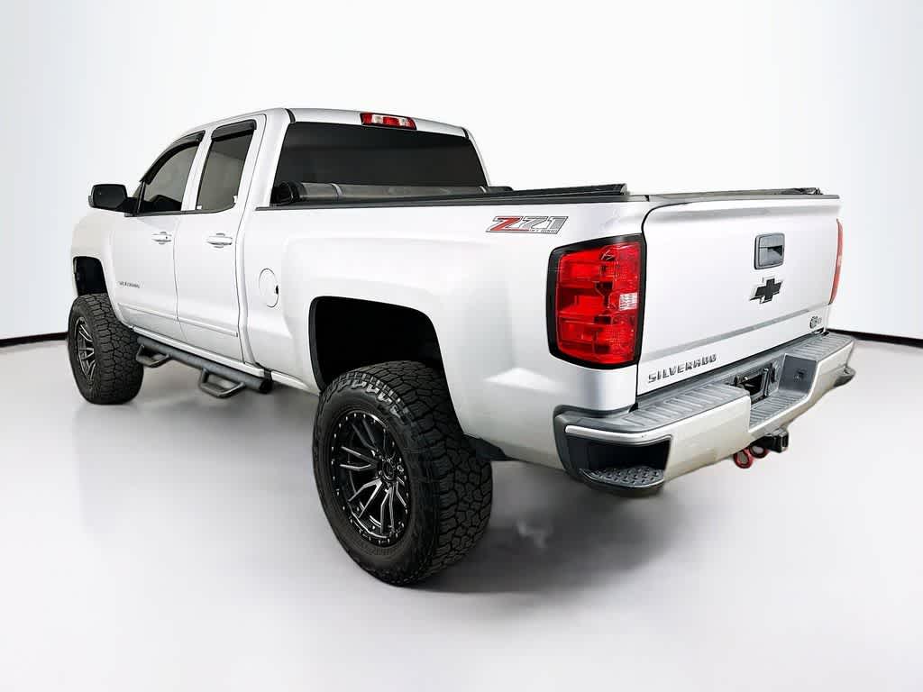 Thumbnail: 2017 Chevrolet Silverado 1500 - 4