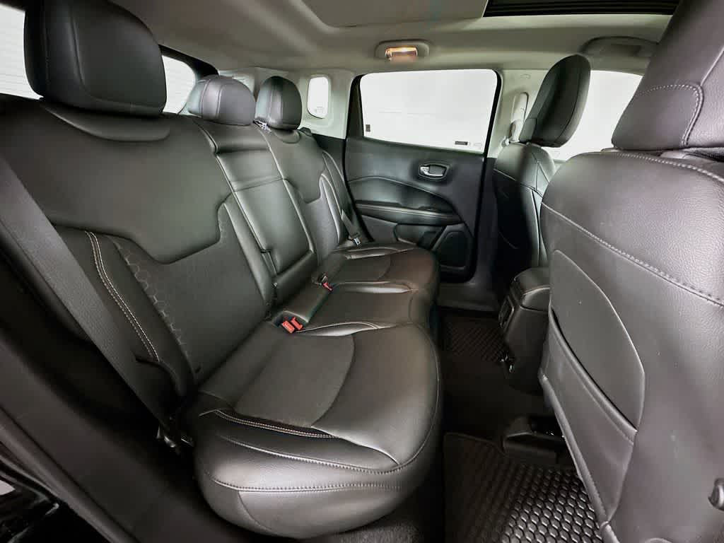 Thumbnail: 2019 Jeep Compass - 33