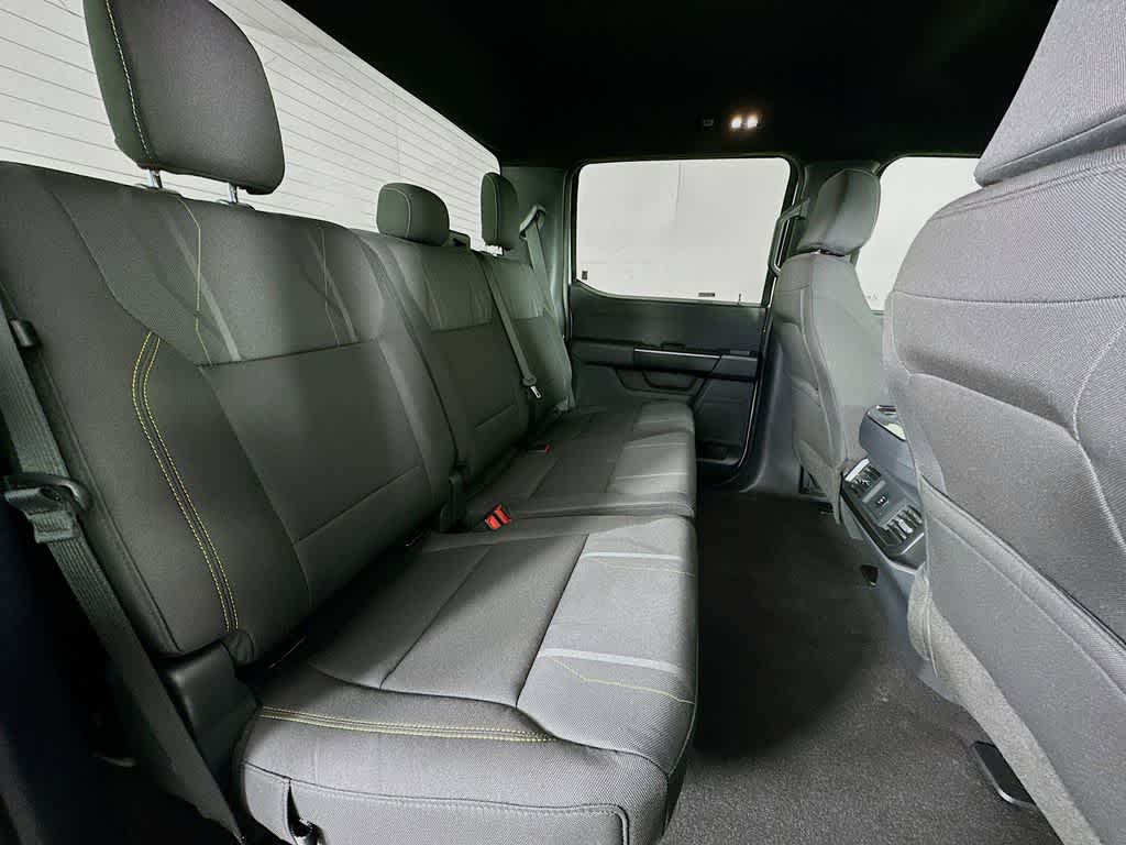 Thumbnail: 2025 Ford F-150 - 32