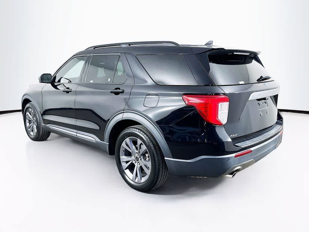 Thumbnail: 2022 Ford Explorer - 4