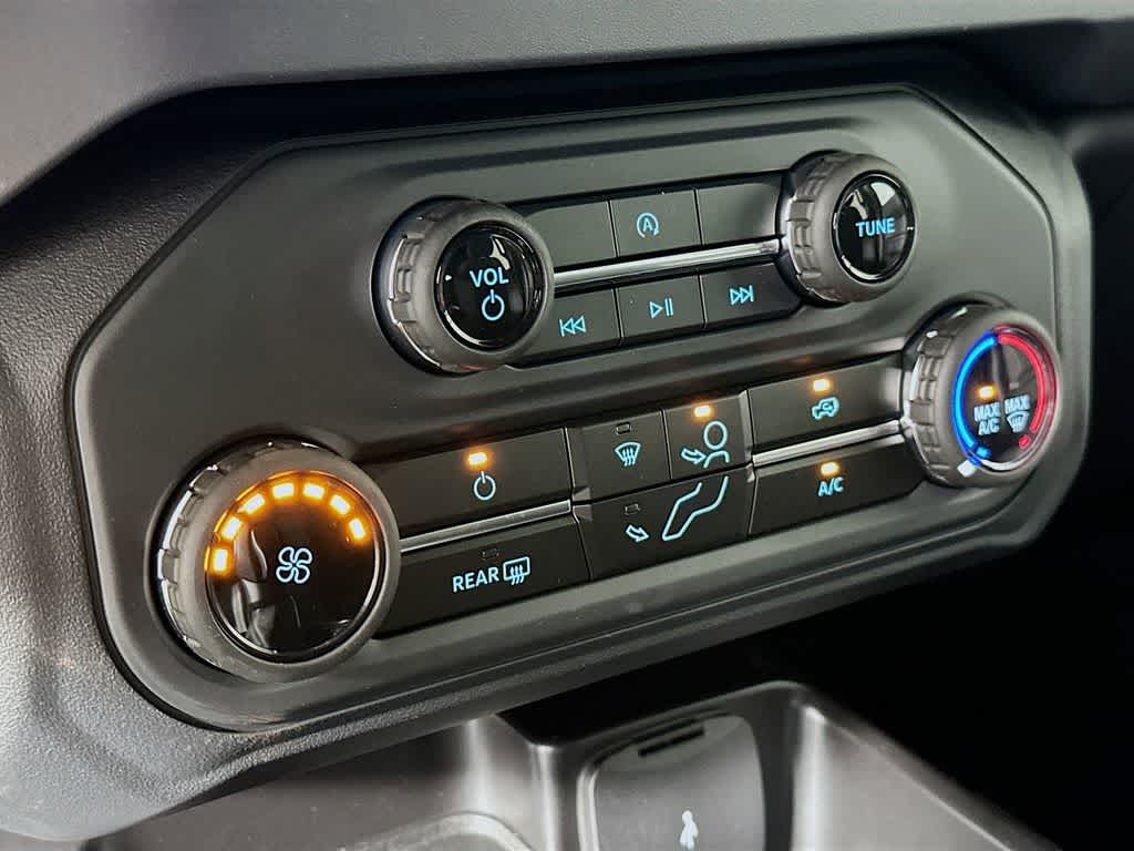 Thumbnail: 2025 Ford Bronco - 17