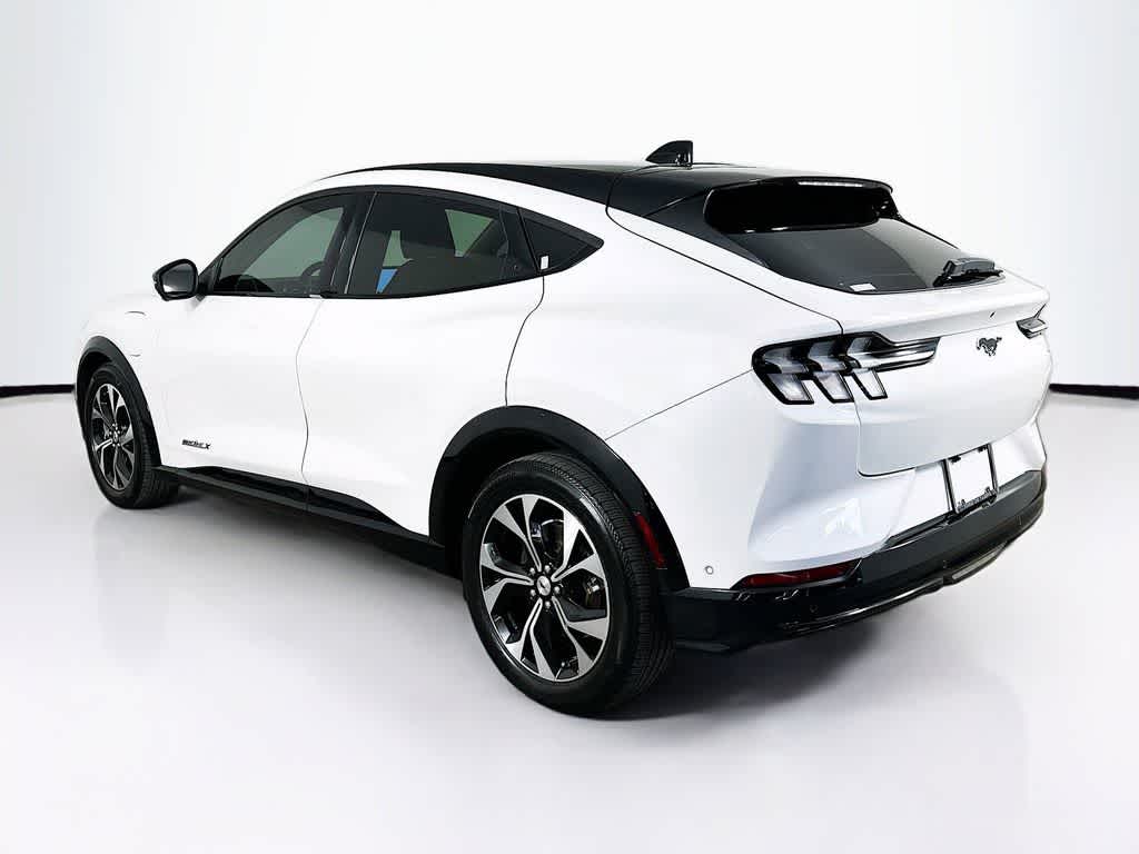 Thumbnail: 2022 Ford Mustang Mach-E - 4