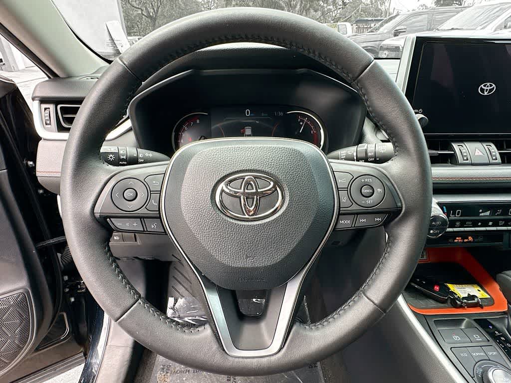 Thumbnail: 2023 Toyota RAV4 - 15