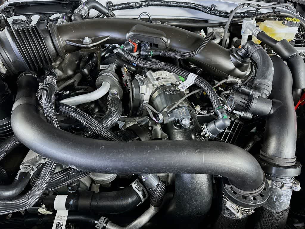 Thumbnail: 2025 Ford Bronco - 9