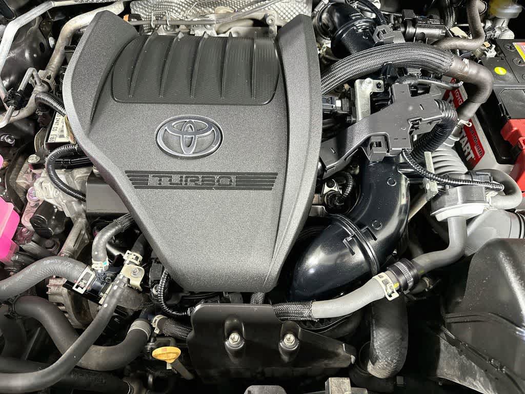 Thumbnail: 2023 Toyota Highlander - 9