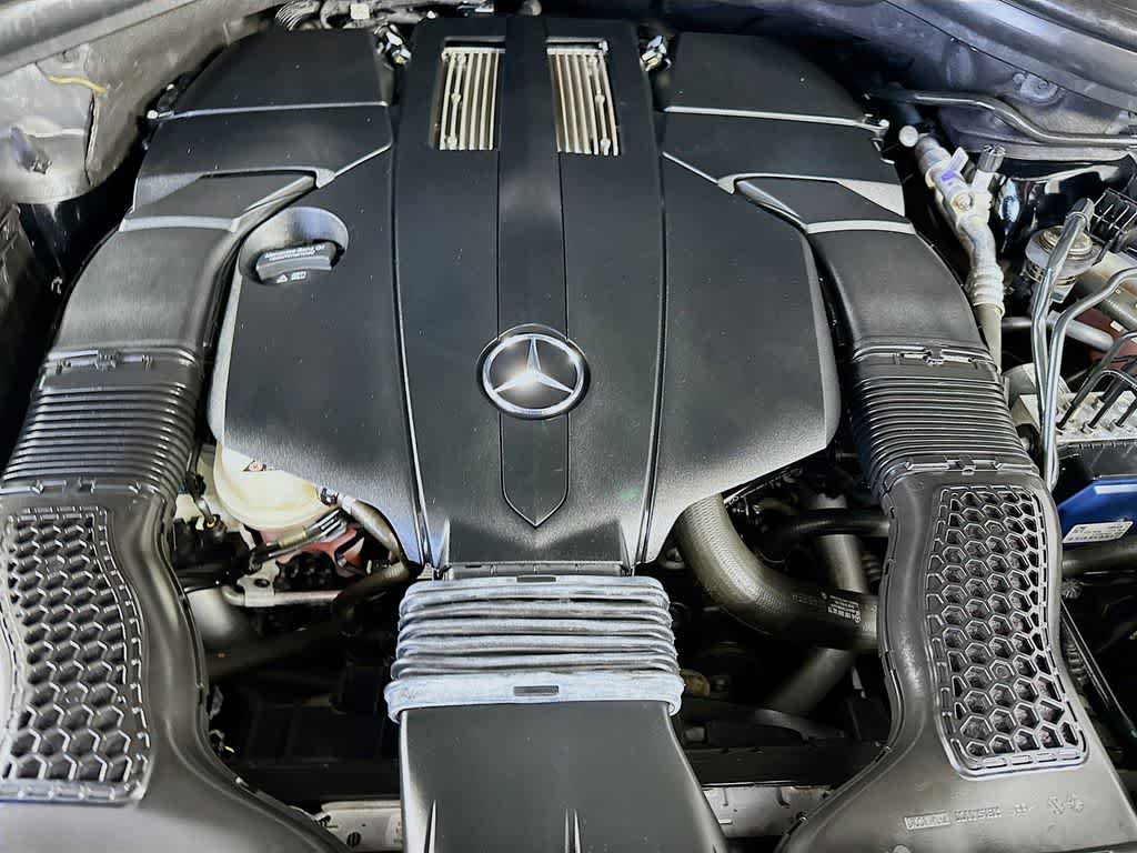 Thumbnail: 2018 Mercedes-Benz GLS - 9