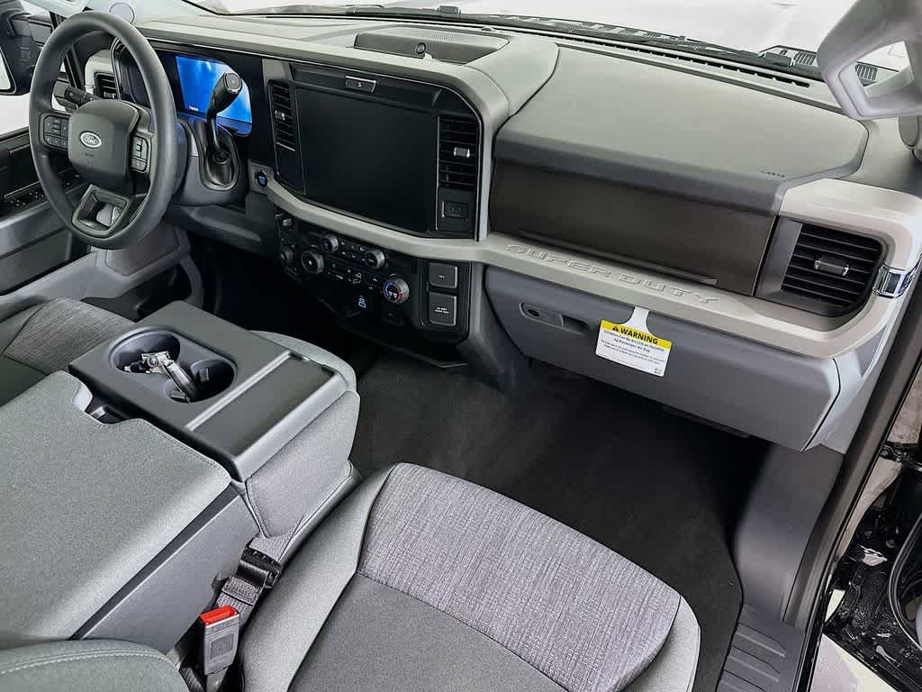 Thumbnail: 2026 Ford F-250 - 33