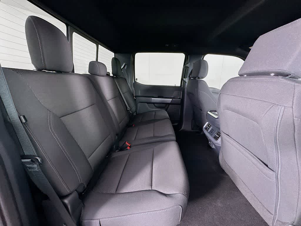 Thumbnail: 2025 Ford F-150 - 31