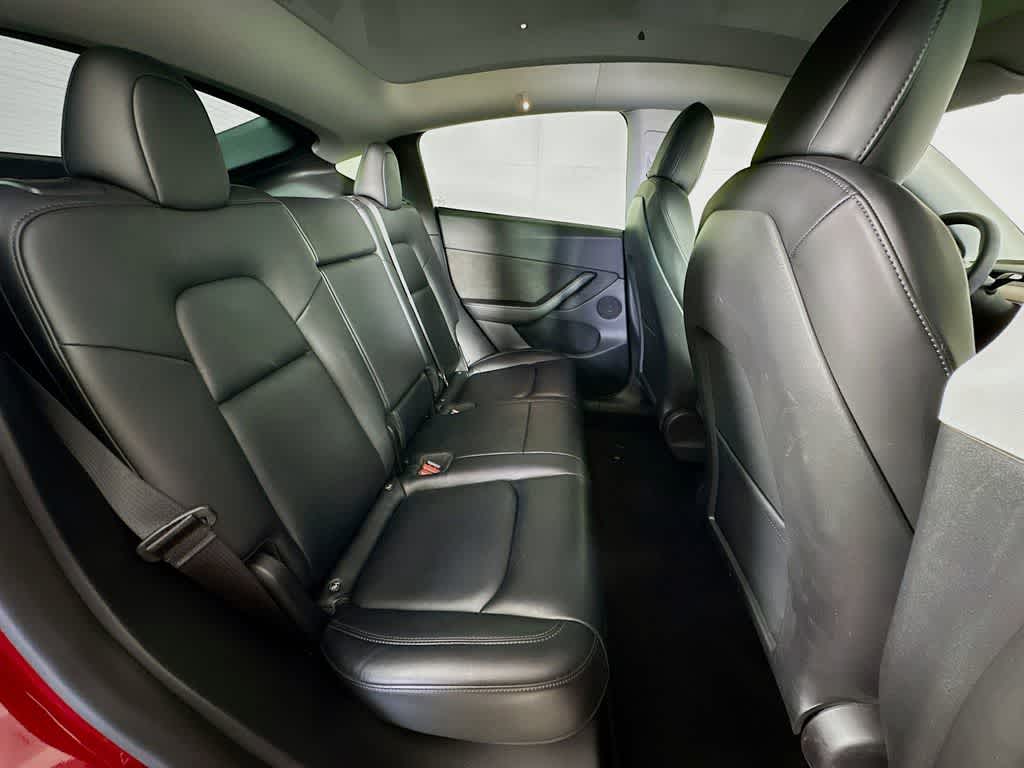 Thumbnail: 2021 Tesla Model Y - 32