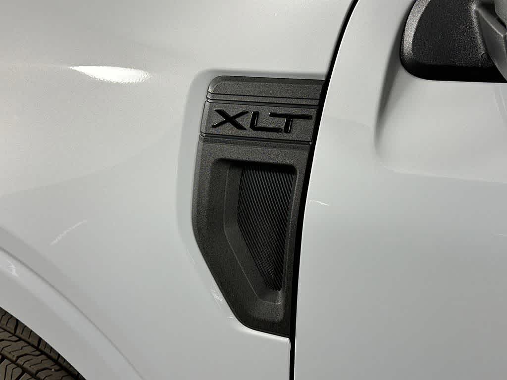 Thumbnail: 2025 Ford Maverick - 7