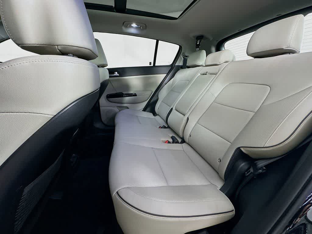 Thumbnail: 2022 Kia Sportage - 14