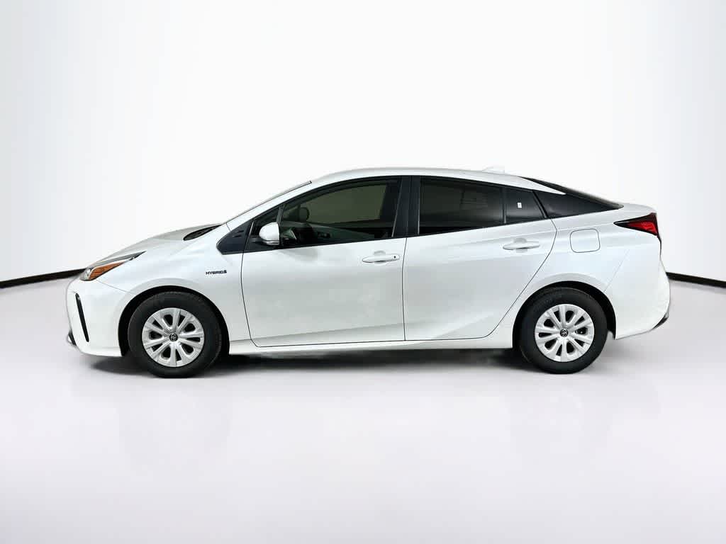 Thumbnail: 2021 Toyota Prius - 3