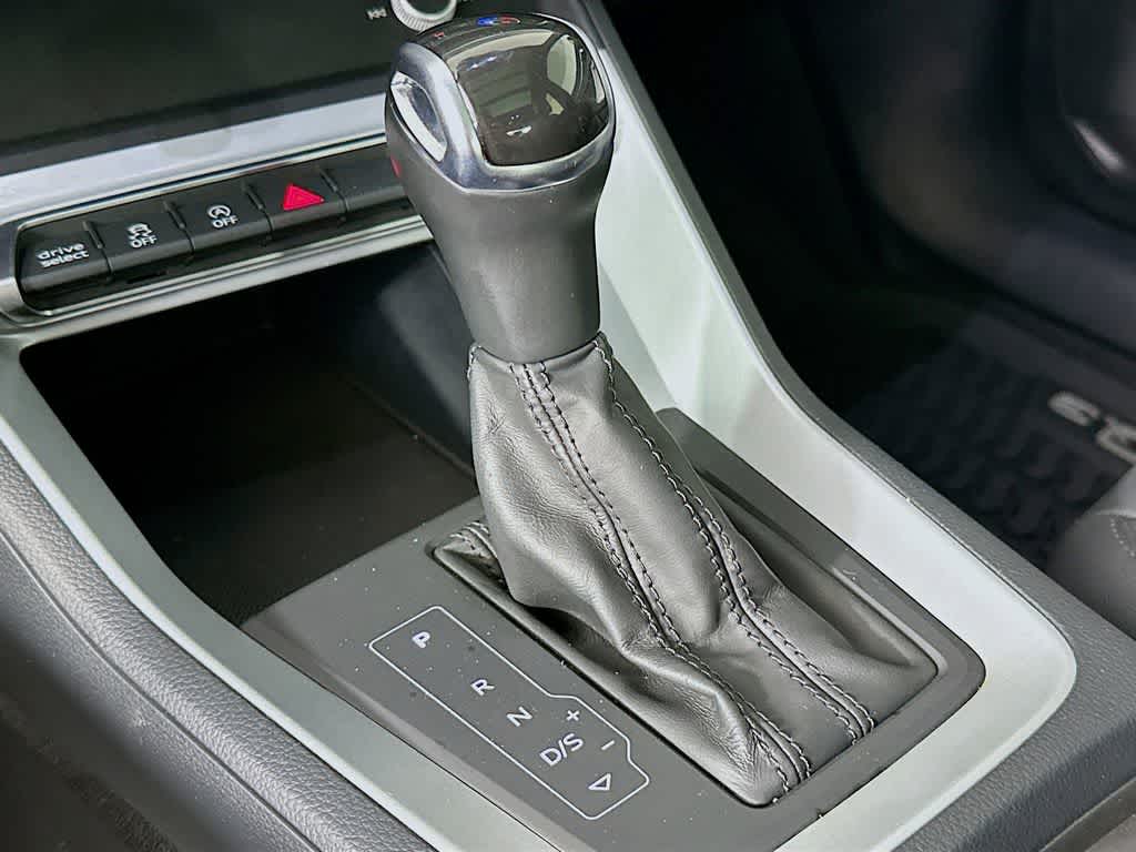 Thumbnail: 2021 Audi Q3 - 18