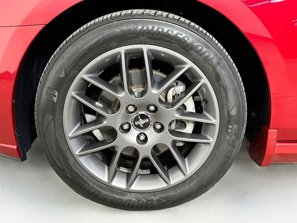Thumbnail: 2013 Ford Mustang - 8