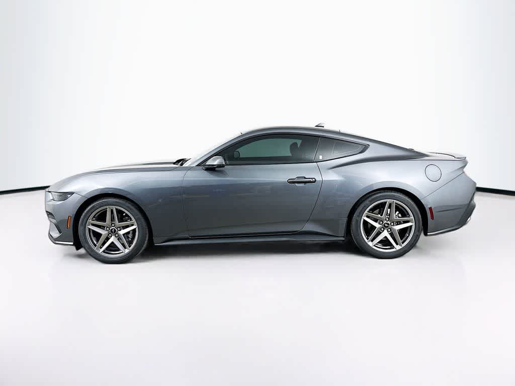 Thumbnail: 2025 Ford Mustang - 3