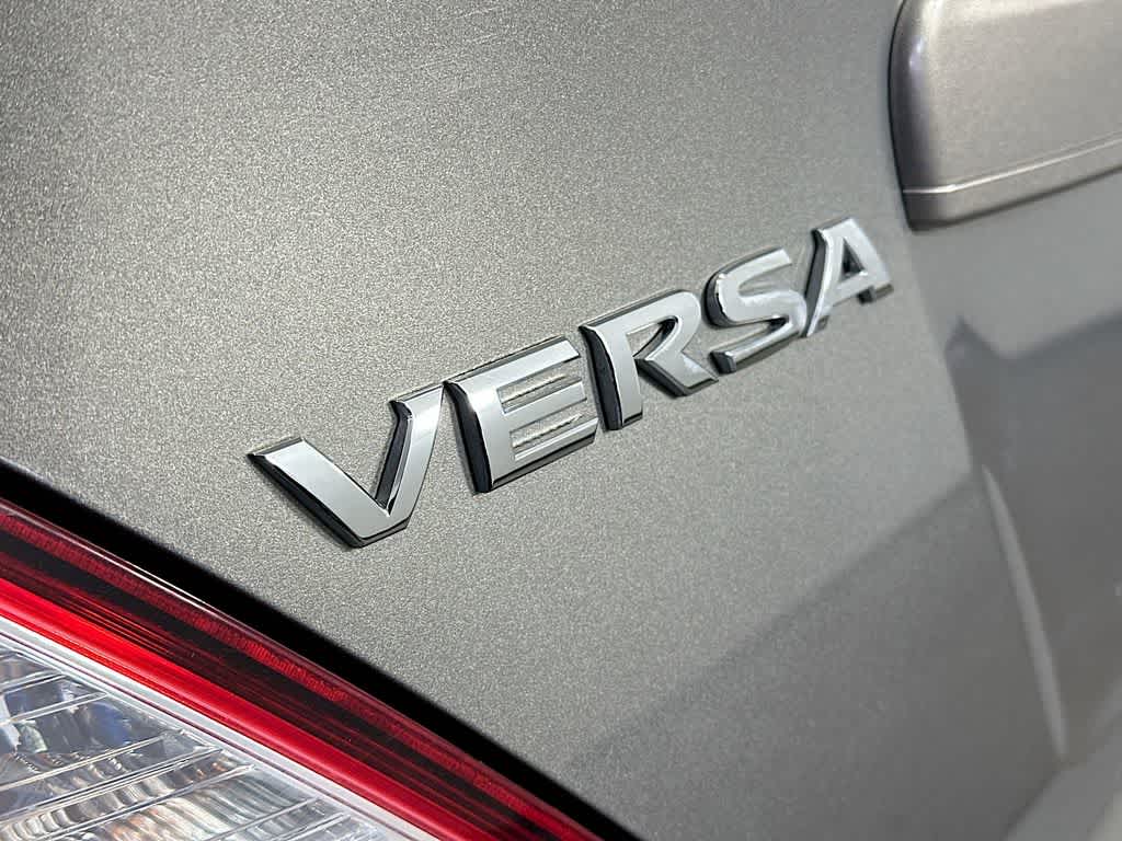 Thumbnail: 2016 Nissan Versa - 7