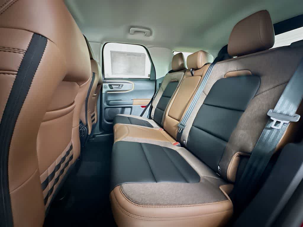 Thumbnail: 2025 Ford Bronco Sport - 14