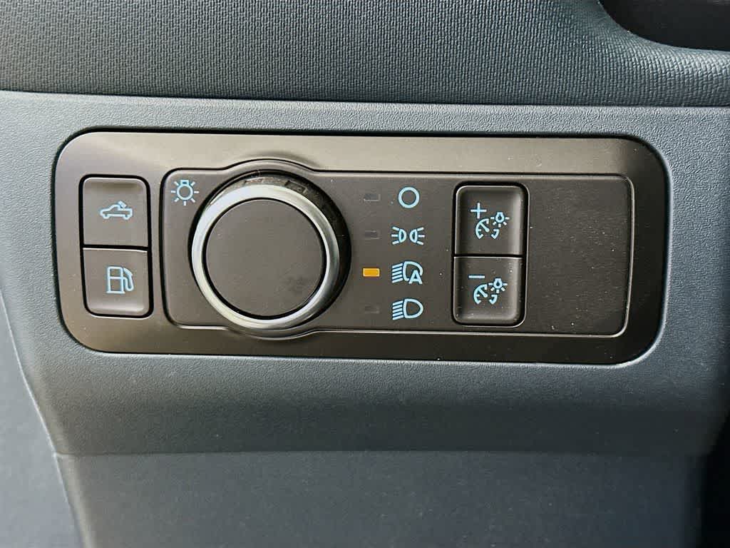 Thumbnail: 2026 Ford Maverick - 25