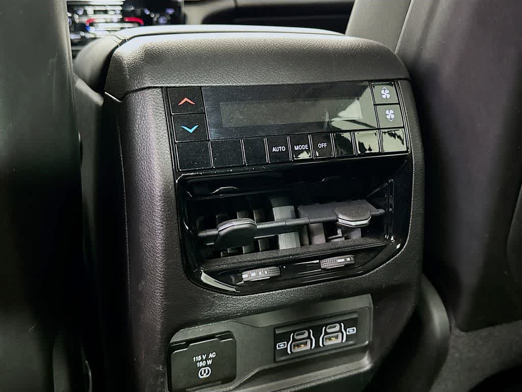 Thumbnail: 2022 Jeep Grand Cherokee L - 12