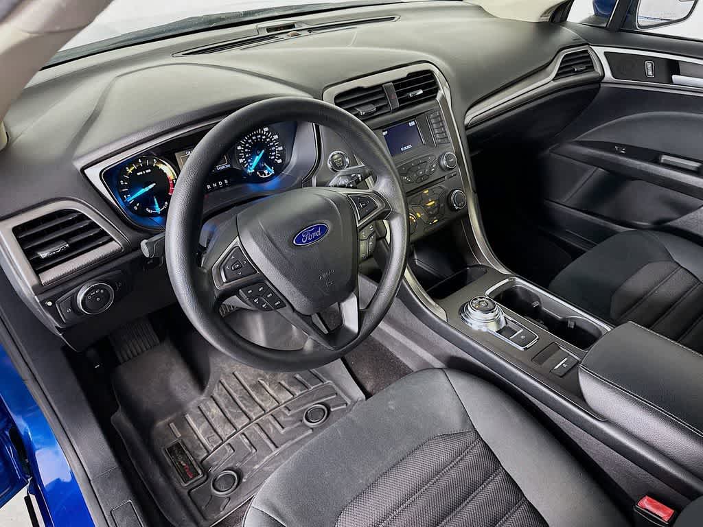 Thumbnail: 2017 Ford Fusion - 2